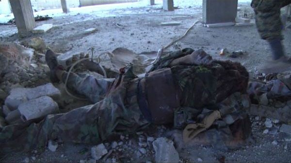 Kobani'de sokaklar cesetle doldu 11
