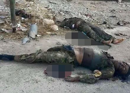 Kobani'de sokaklar cesetle doldu 13