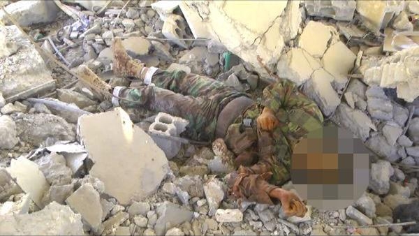Kobani'de sokaklar cesetle doldu 22