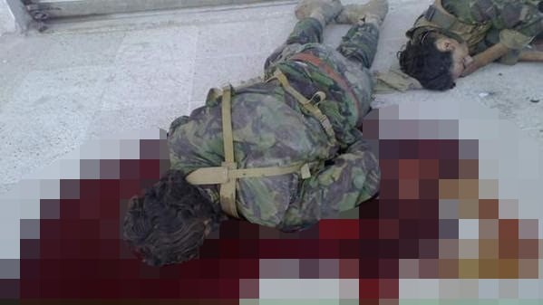 Kobani'de sokaklar cesetle doldu 23