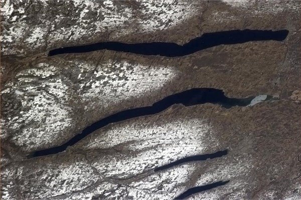 Dünyaya uzaydan bakın 8