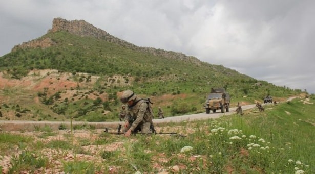 TSK'dan nefes kesen tatbikat 18