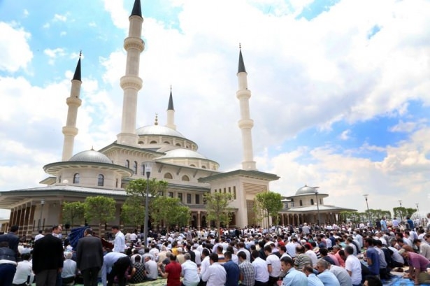Beştepe Millet Camii dualarla açıldı 24