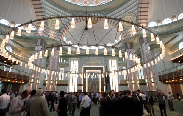 Beştepe Millet Camii dualarla açıldı 41