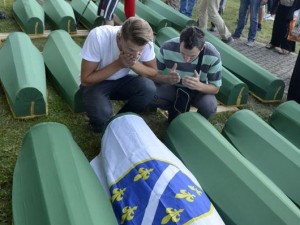 Srebrenitsa soykırımının 20. yılı