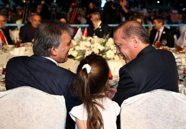 Erdoğan ve Gül İstanbul'da buluştu 3