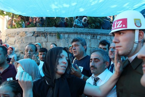 Şehide gözyaşlarıyla veda! 4
