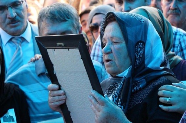 Şehide gözyaşlarıyla veda! 6