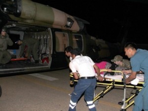 Hakkarili kadını kurtarmaya giden askere saldırı