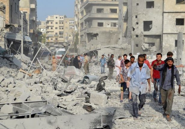 Sınıra Suriye savaş uçağı düştü 8