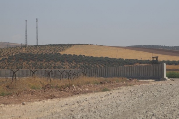 Suriye sınırına 3 metrelik beton duvar 16