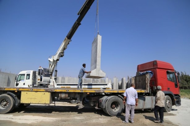 Suriye sınırına 3 metrelik beton duvar 27