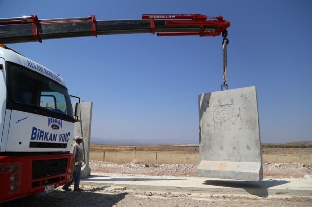 Suriye sınırına 3 metrelik beton duvar 29