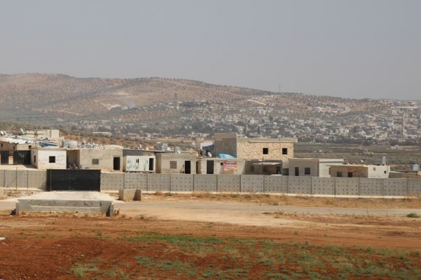 Suriye sınırına 3 metrelik beton duvar 34