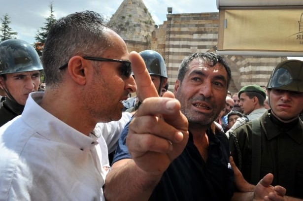 Şehit cenazesi öncesi gerginlik 14