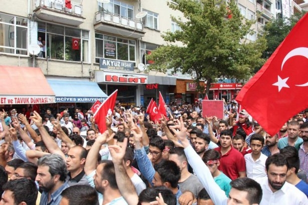 Şehit cenazesi öncesi gerginlik 5