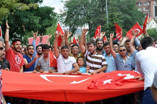 Şehit cenazesi öncesi gerginlik 7