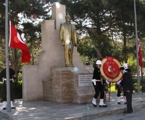 Büyük Zafer'in 93. yıldönümü 105