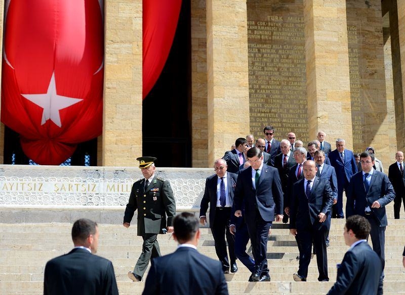 Kabine üyeleri Anıtkabir'de 20
