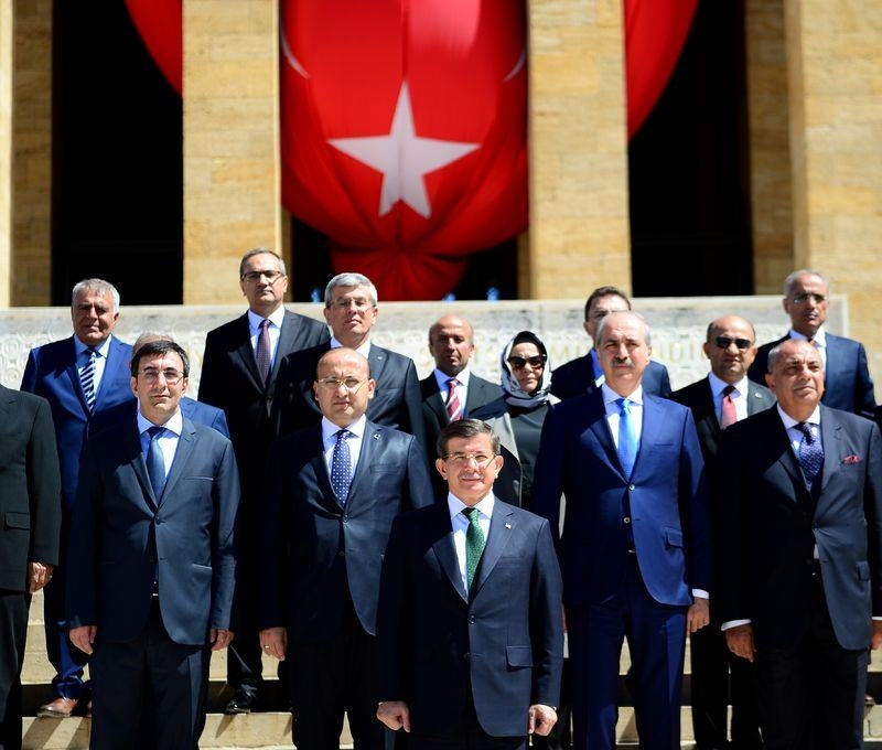 Kabine üyeleri Anıtkabir'de 22