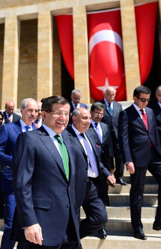 Kabine üyeleri Anıtkabir'de 26