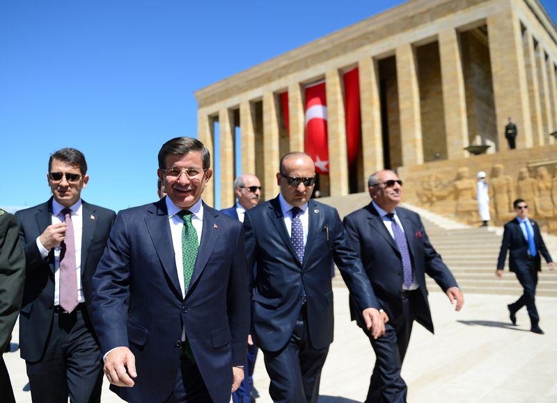 Kabine üyeleri Anıtkabir'de 28