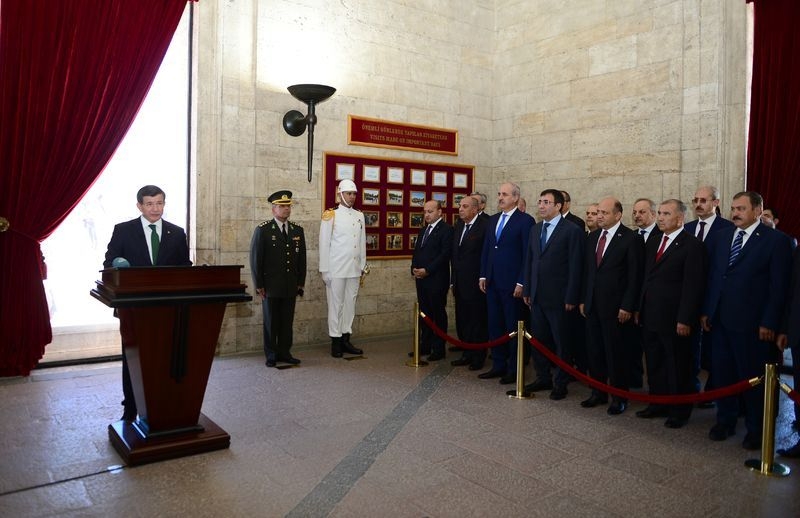 Kabine üyeleri Anıtkabir'de 35