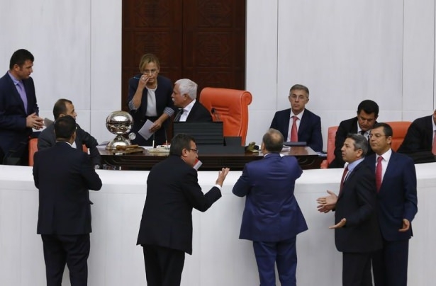 TBMM'de gergin dakikalar 2