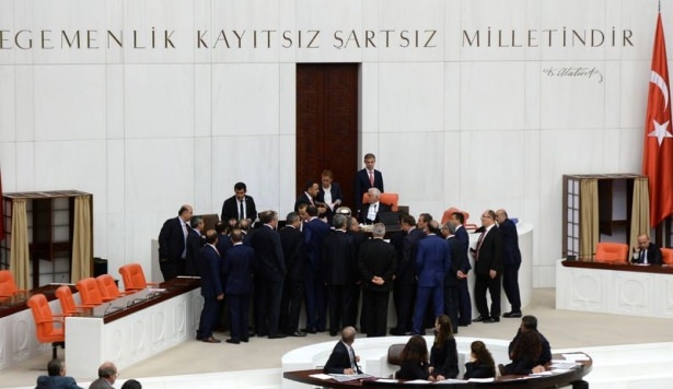 TBMM'de gergin dakikalar 32