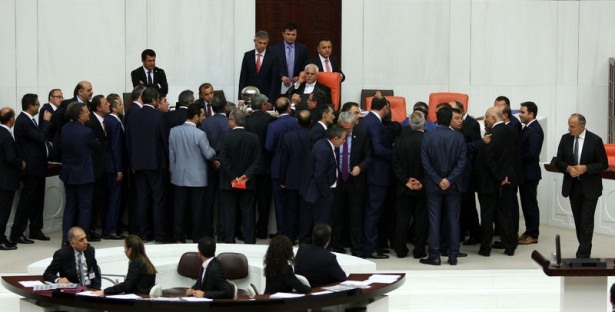 TBMM'de gergin dakikalar 36