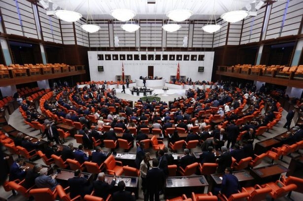 TBMM'de gergin dakikalar 43