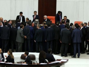 TBMM'de gergin dakikalar