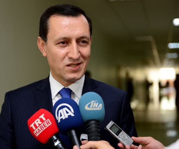 Ak Parti hükümeti ve bakanları 19