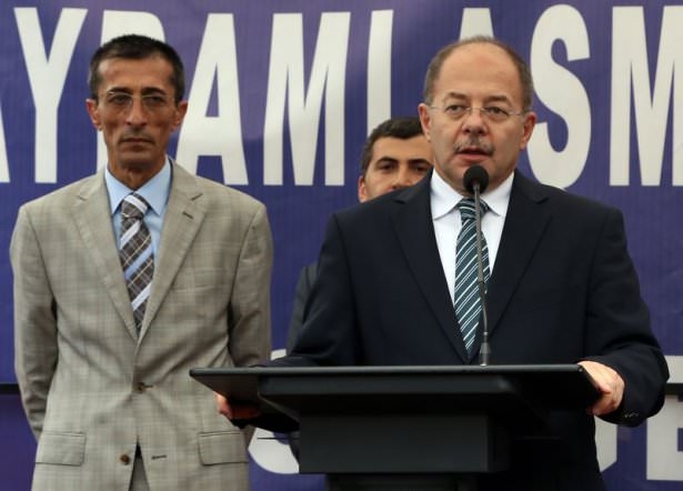 Ak Parti hükümeti ve bakanları 55