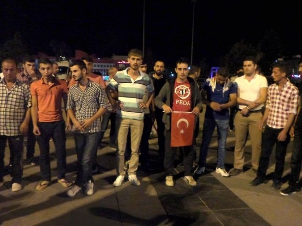 Dağlıca saldırısı vatandaşları sokağa döktü 2