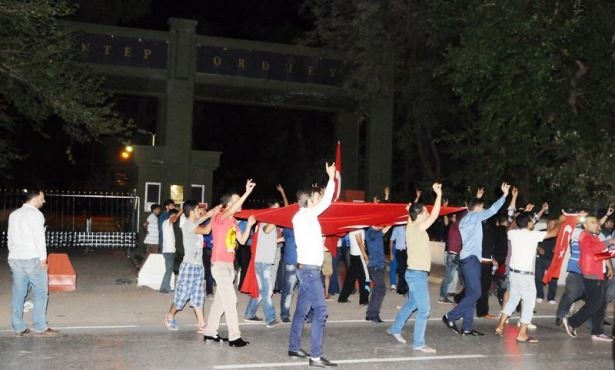 Dağlıca saldırısı vatandaşları sokağa döktü 32