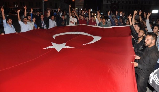 Dağlıca saldırısı vatandaşları sokağa döktü 50