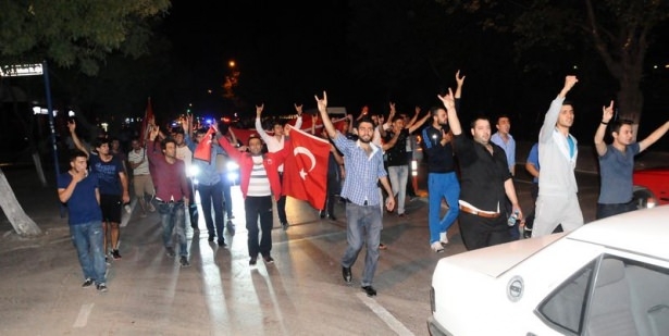 Dağlıca saldırısı vatandaşları sokağa döktü 61