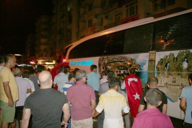 Dağlıca saldırısı vatandaşları sokağa döktü 68