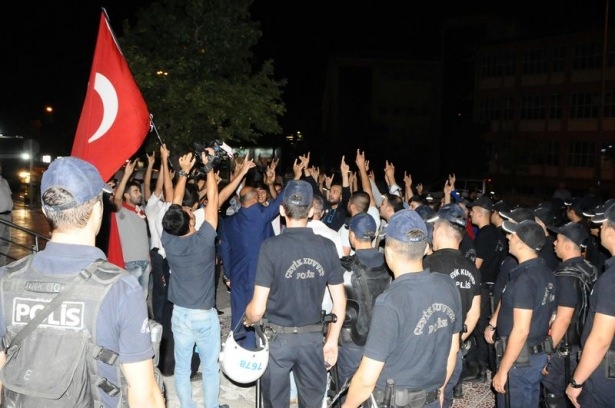 Dağlıca saldırısı vatandaşları sokağa döktü 70