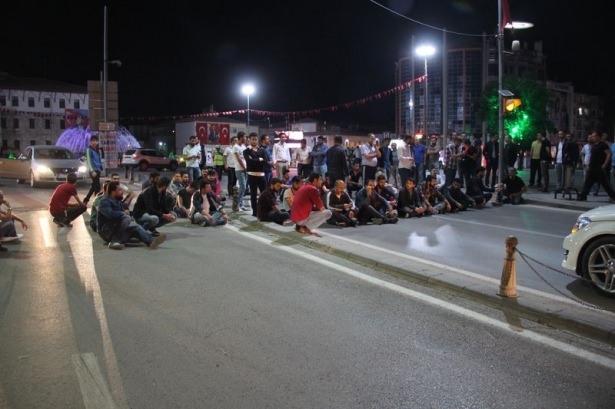 Dağlıca saldırısı vatandaşları sokağa döktü 78