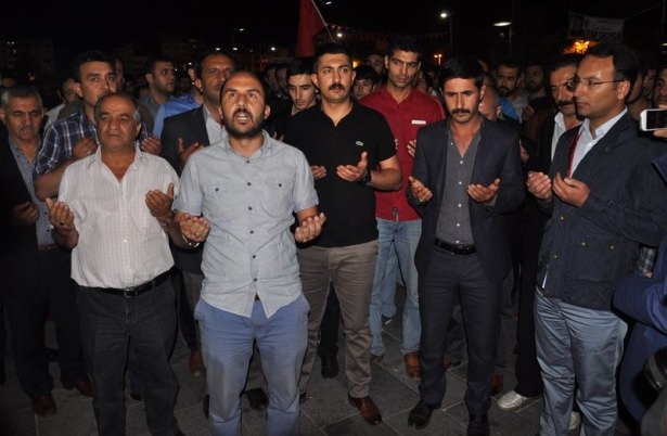 Dağlıca saldırısı vatandaşları sokağa döktü 92