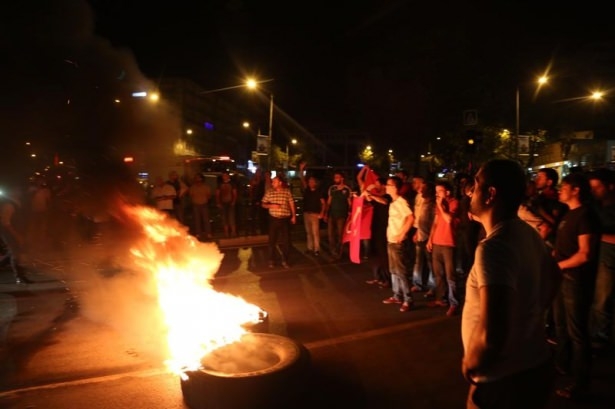 Dağlıca saldırısı vatandaşları sokağa döktü 93