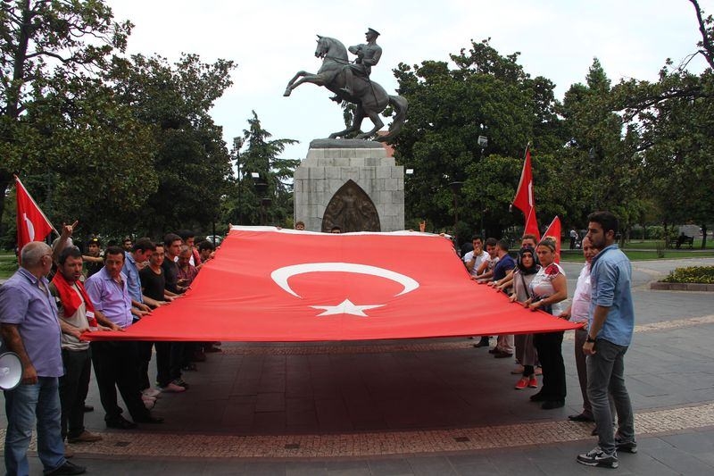 Türkiye'de teröre lanet yürüyüşleri 121