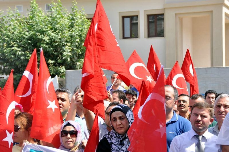 Türkiye'de teröre lanet yürüyüşleri 133