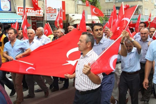 Türkiye'de teröre lanet yürüyüşleri 153