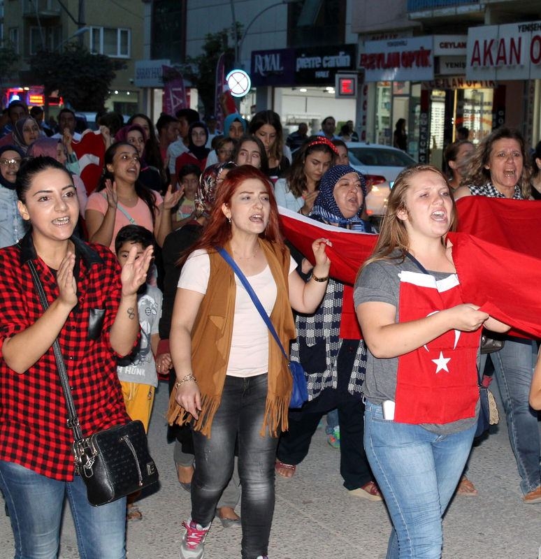Türkiye'de teröre lanet yürüyüşleri 34