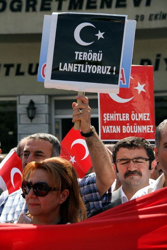 Türkiye'de teröre lanet yürüyüşleri 58