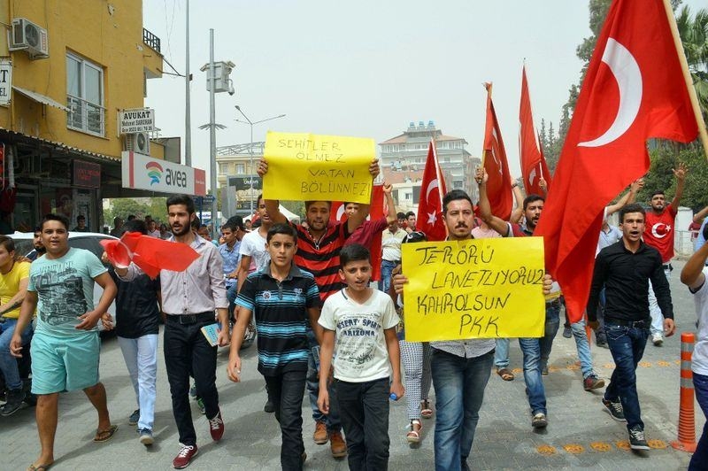 Türkiye'de teröre lanet yürüyüşleri 83