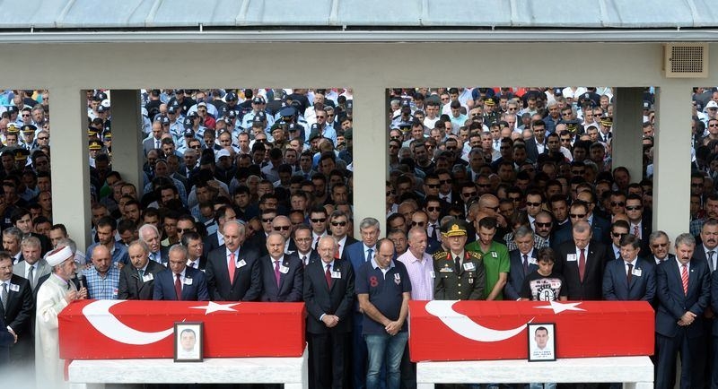 Iğdır şehitlerine son görev 11